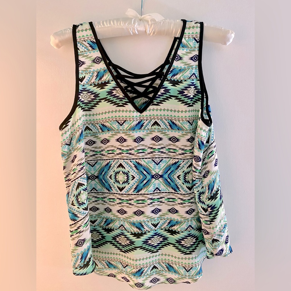 NWOT, patterned tank top